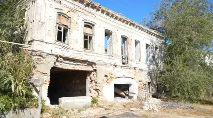 Қараусыз қалған тарих: Атыраудағы 100 жылдық ғимаратты қалпына келтіруге қаржы жетпей отыр
