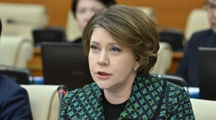 Депутат партии «Әділет» Татьяна Савельева сложила полномочия