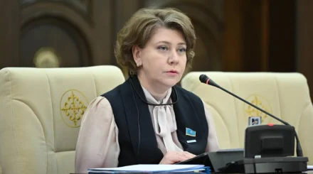 Тоқаев экс-депутат Савельеваны Қорғаныс министрінің орынбасары еті тағайындалды