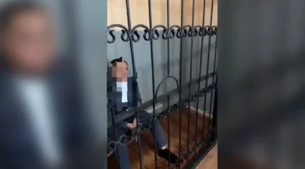 Шымкентте тойдан кейін аспанға оқ атқан ер адам бес күнге қамалды
