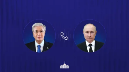 Глава государства провел телефонный разговор с Президентом России