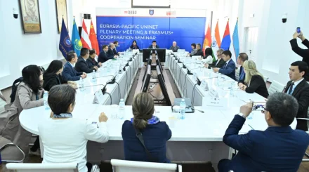   ҚазҰУ-да халықаралық білім беру жобалары аясында EPU және Erasmus+ сарапшылары бас қосты   