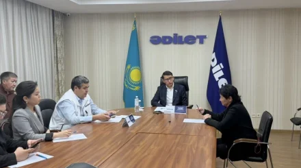 Услышать и помочь: депутат Курултая от партии "Әділет" обсудил с гражданами проблемы, требующие решения