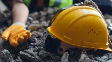Шымкентте су құбырын жөндеу кезінде екі жұмысшы қаза тапты