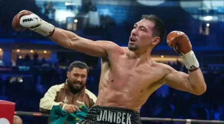 Жәнібек Әлімханұлы әлем чемпионы атағы үшін жекпе-жек өткізеді