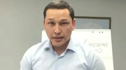 «Человек занимается экологией и вырубает деревья»: общественник жестко ответил защитникам Бокаева