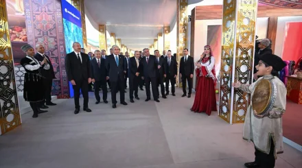 Главы государств СНГ посетили фестиваль национальных блюд