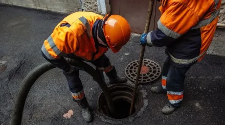 Шымкентте құбыр жөндеп жүрген екі жұмысшы қаза тапты