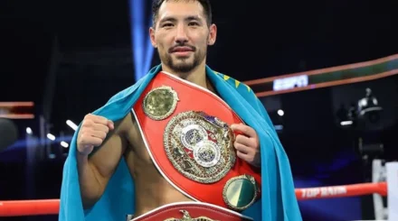 Жанибек Алимханулы получил шанс стать чемпионом WBO в новом весе