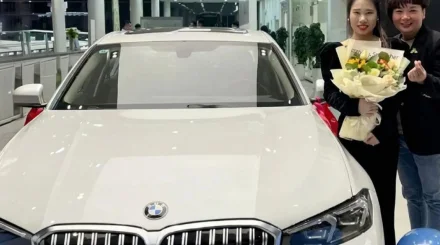  Қытайлық кәсіпкер үздік қызметкерлеріне BMW көліктерін сыйға тартты 