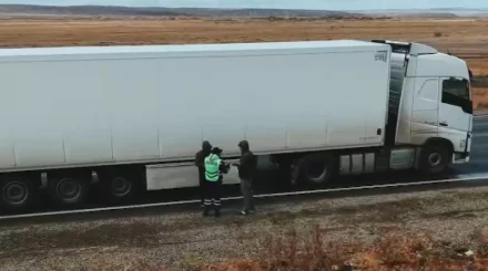  «Аягөз – Таскескен» автожолында жүк көліктеріне бақылау күшейтілді 