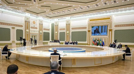 Президент указал на необходимость дополнительных мер для сохранения биоразнообразия Каспия
