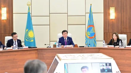 Кошанов: необходимо внимательно прислушиваться к требованиям и пожеланиям народа