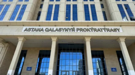 В Астане трое мужчин получили от 7 до 8 лет за похищения и вымогательство