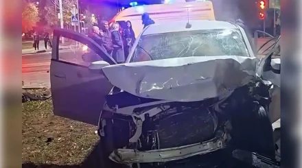 Три человека пострадали в ДТП на перекрёстке в Костанае