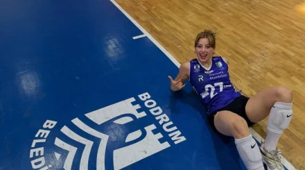20-летняя волейболистка из Турции стала звездой соцсетей благодаря фотографиям