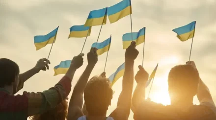 «Украинаны кім басқаратынын Украина халқы шешеді» - Сибига Трампқа жауап берді