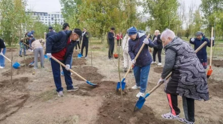 Почти 400 тысяч жителей вышли на уборку Астаны: итоги акции «Таза Қазақстан»