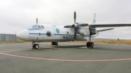Гвардейцы проводили на "пенсию" последний Ан-26 в Казахстане