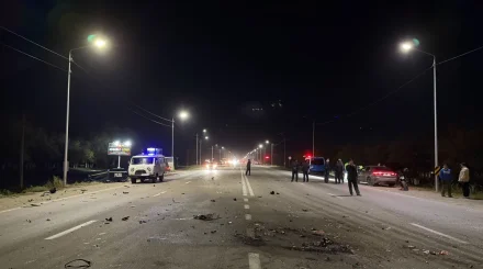 Один человек погиб при столкновении КамАЗа с мотоциклами в Тоболе
