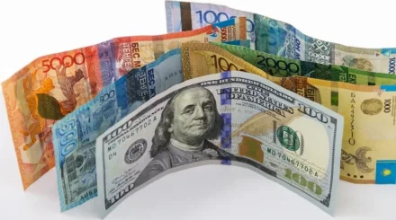 Доллар против тенге: курс валют на 13 октября