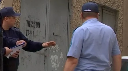  «Басына пакет кигізген»: Алматыда жалғызбасты ер адамды өлтірген күдіктілер ұсталды   