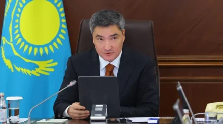 «Внутреннего рынка недостаточно»: Бектенов потребовал от министра торговли активных действий