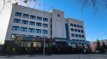Бухгалтера и педагога одной из городских школ осудили за хищение 89 млн тенге в Петропавловске