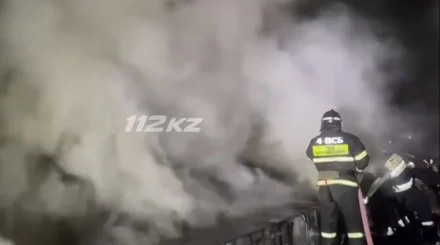 Пожар на заводе в Усть-Каменогорске: огонь охватил 720 квадратных метров