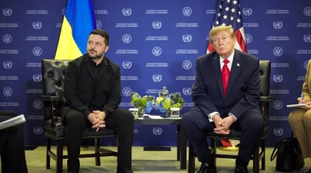 Трамп Путинмен салыстырғанда Зеленскиймен келіссөз жүргізу қиын екенін айтты
