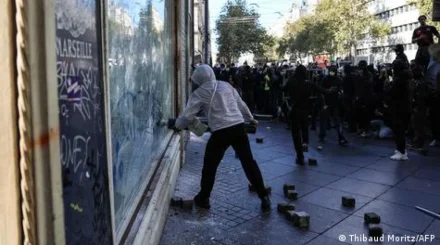 Задержаны десятки участников протестов против роста цен