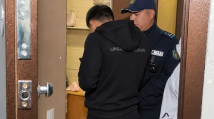 Платные интим-услуги закончилась погоней и вызовом полиции в Алматы
