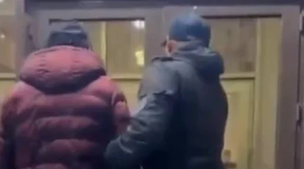  Астанада автобуста қызға тиіскен ер адам ұсталды 