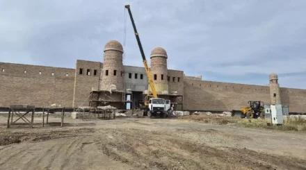Төрт жылда бітпеген қоршау: «Бозоқ» музейінің құрылысы неге созылып кетті