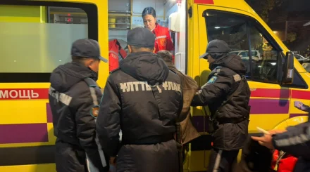 Мужчина потерял сознание прямо на улице Алматы