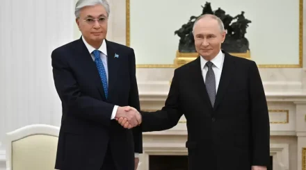 Токаев и Путин: посол Казахстана оценил отношения двух президентов