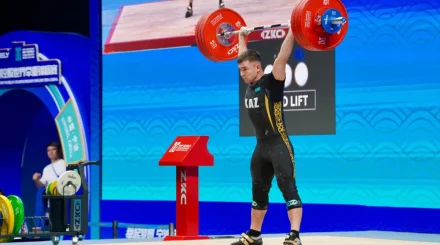 Ауыр атлетика: Пётр Хребтов әлем чемпионатында үздік үштікке енді