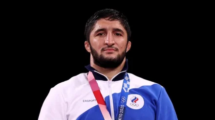 Олимпийский чемпион не сдержал эмоций после чемпионата мира в Казахстане