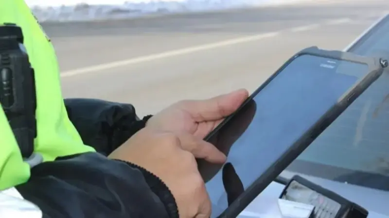 Енді патруль қызметкерлері жүргізушілердің жеке деректерін тексере алмайды
