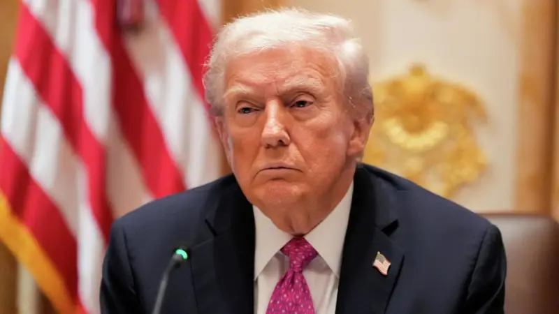 Трамп Зеленскийден аздап көңілі қалғанын айтты