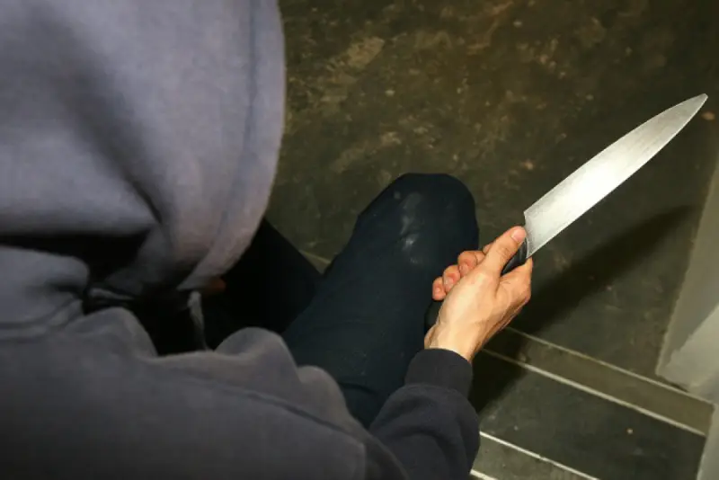 Теміртауда автобуста 18 жастағы жігітті пышақтап кетті