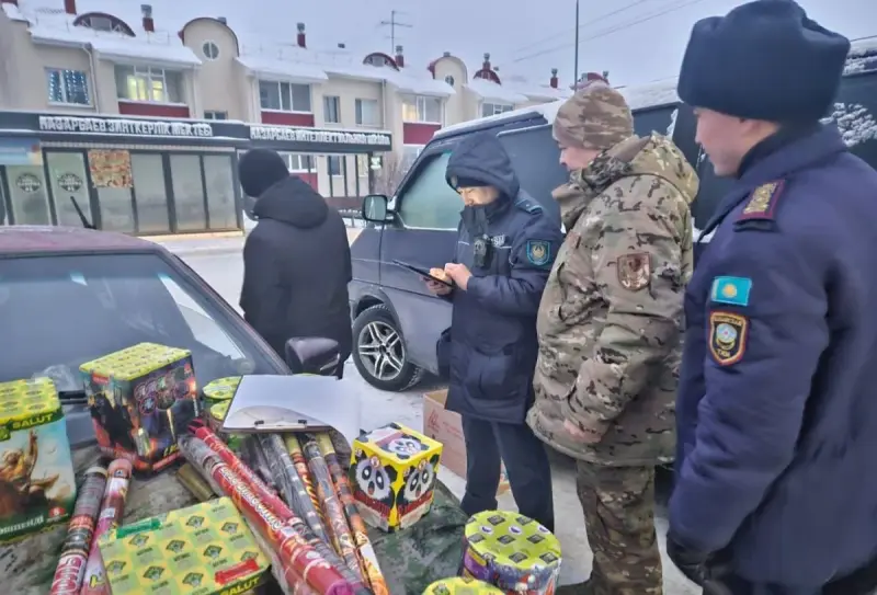 СҚО-да полицейлер 6 мыңға жуық қауіпті пиротехниканы тәркіледі
