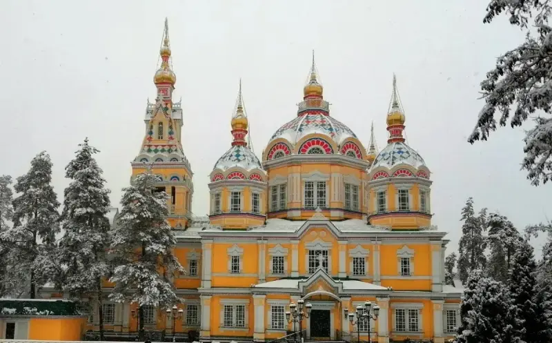 Алматылық құтқарушылар Рождество кезінде қауіпсіздікті күшейтті
