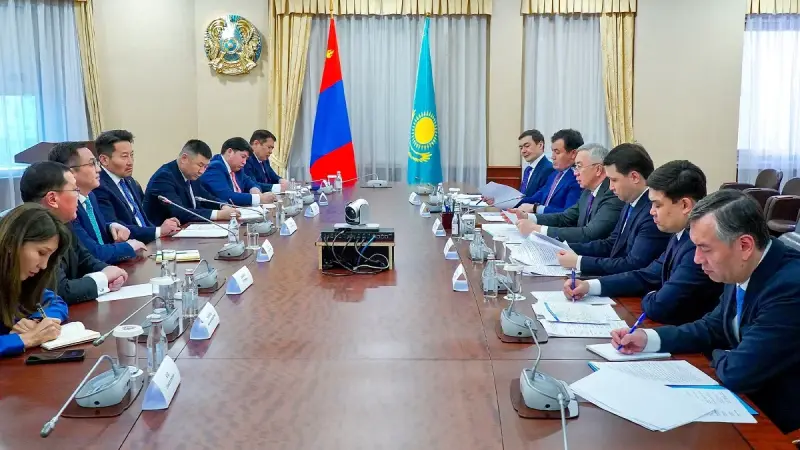 Қазақстан мен Моңғолия тауар айналымын $500 млн-ға арттыруға ниетті