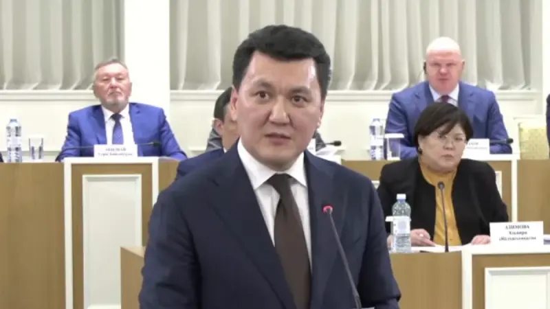 Конституцияның мәтіні өз мазмұны мен мағынасы тұрғысынан жаңартылды – Е.Қарин