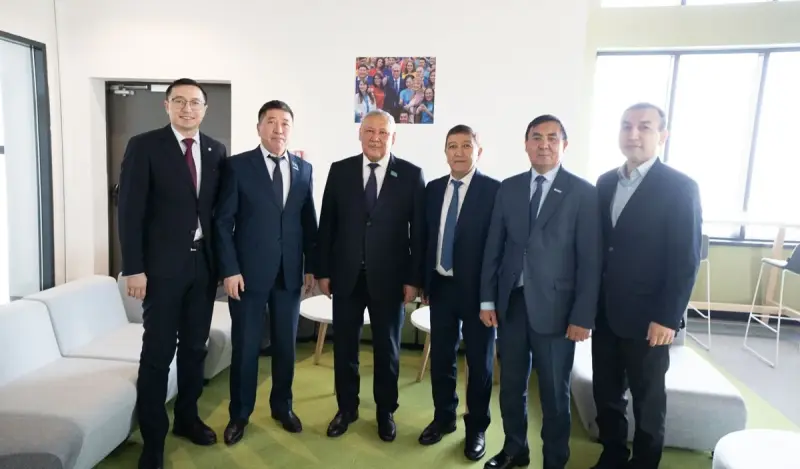 Қосшы қаласында жаңа Конституция жобасы мен алдағы референдумды түсіндіру бойынша кездесулер өтті
