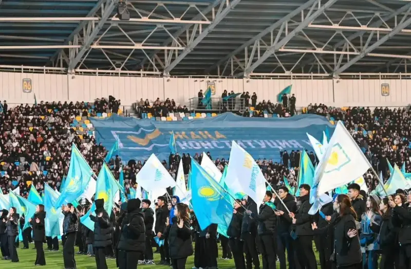 Сыр өңірінде жаңа Конституция жобасын қолдауға бағытталған Open air-ге 20 мыңға жуық адам жиналды