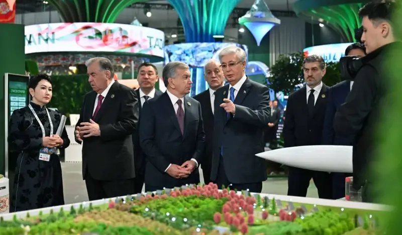 Астанаға келген бір топ президент RES 2026 EXPO көрмесін аралап көрді (ВИДЕО)