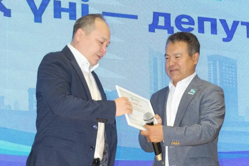 «Открытый микрофон»: партия «AMANAT» не оставляет без внимания обращения жителей