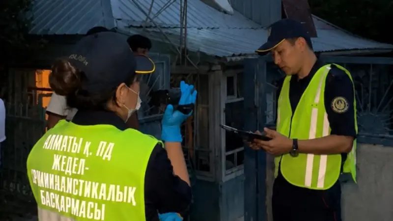 Тело мужчины нашли в подвале частного дома в Алматы
